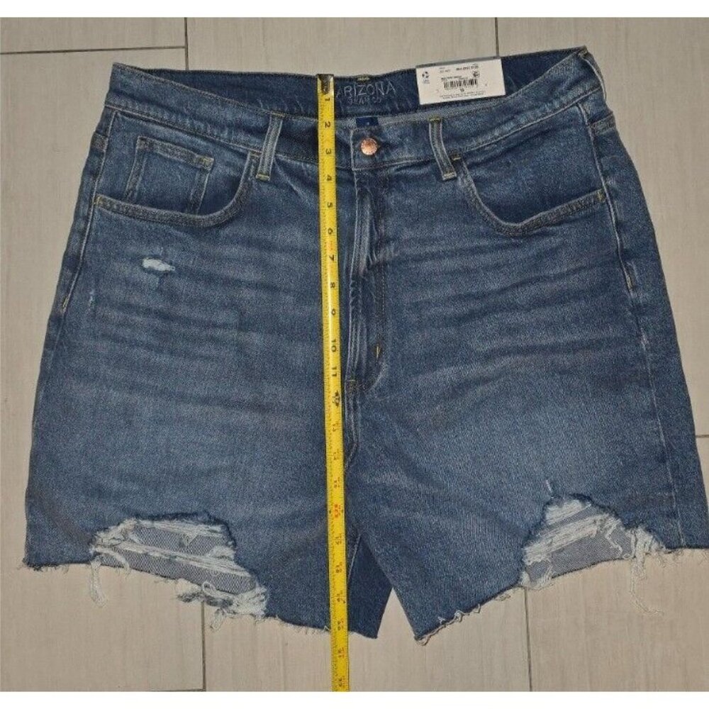 Arizona Jean Company Med Point Break Bermuda - Picture 7 of 8